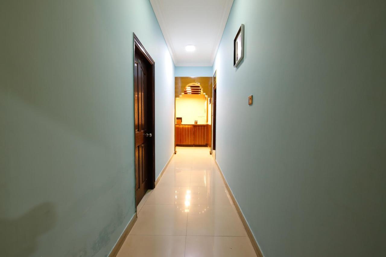 Lusia Inn Bangalore Luaran gambar